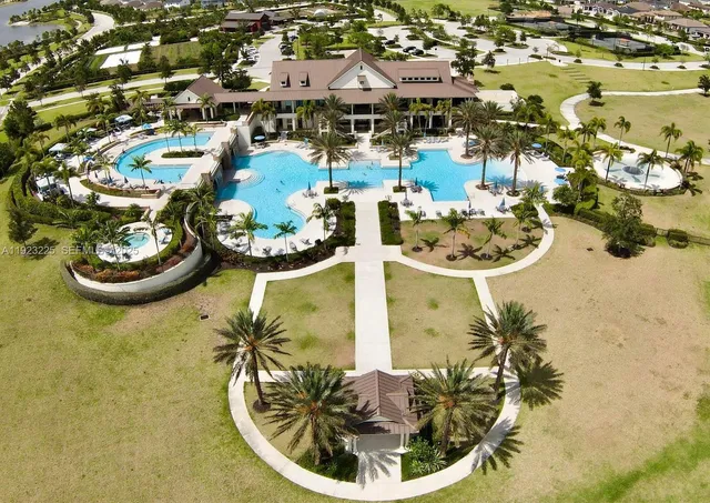 $3,550 | 19552 Whispering Creek Road, Unit 1, West Palm Beach, FL 33470