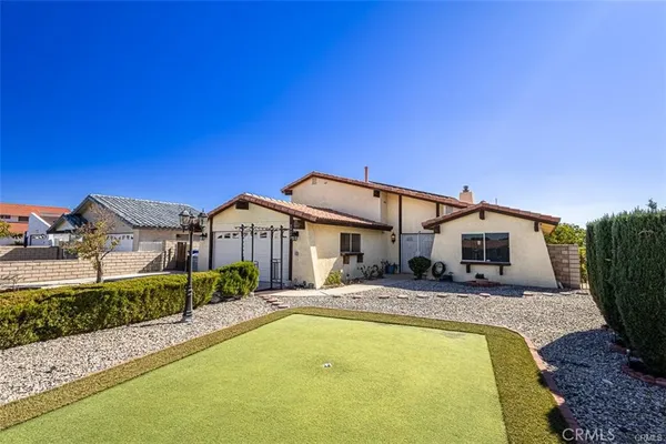 $2,900 | 26483 Anchorage Lane, Helendale, CA 92342