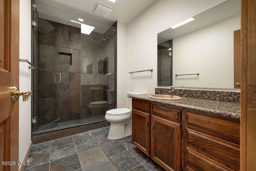 440 Nottingham Road, Unit 14 Avon, CO 81620 - Photo 17 of 32 2607_chambertin_th_14_interior_bath05