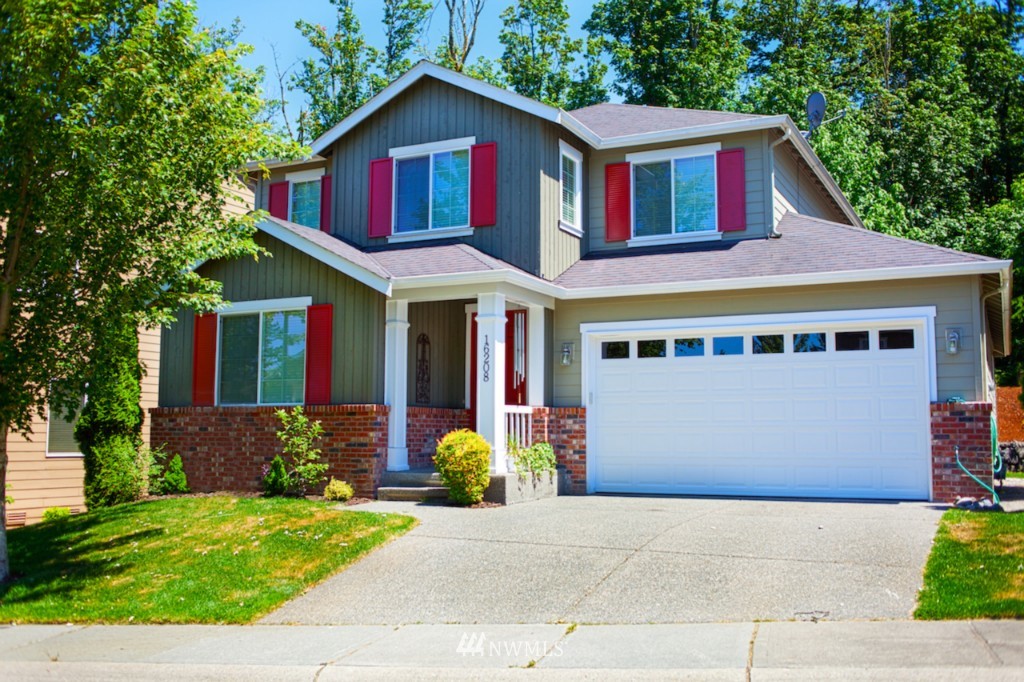 16208 Parkside Way Southeast Renton, WA 98058 - Photo 1 of 18 Gallery Image 1