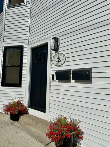 $4,495 | 280 Endicott Avenue, Unit 1, Revere, MA 02151