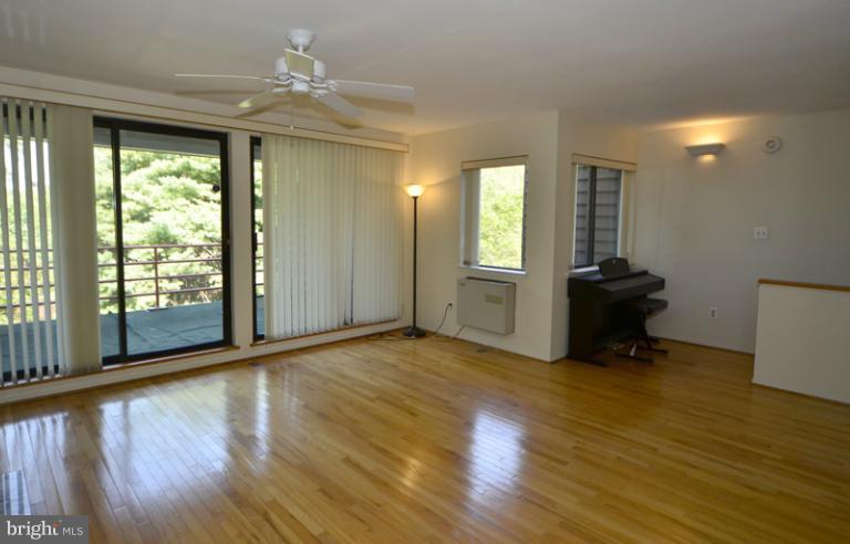 2005 Turtle Pond Drive Reston, VA 20191 - Photo 14 of 28 Interior (General)