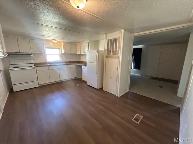 $159,000 | 618 Carolee Court, Villa Ridge, MO 63089