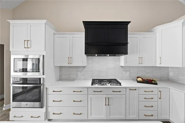 $604,675 | 23 Eagle Hollow, Penfield, NY 14526