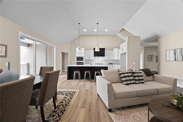 $604,675 | 23 Eagle Hollow, Penfield, NY 14526