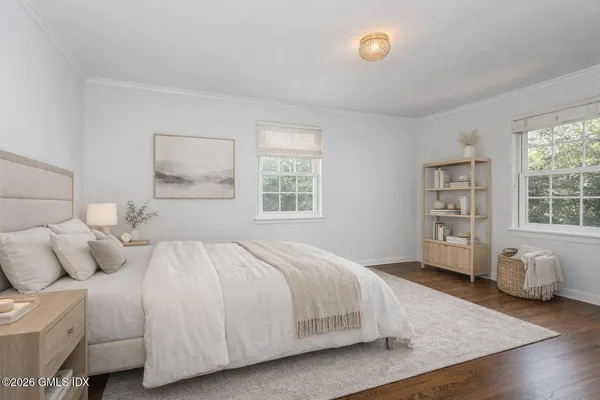a picture of a wall with a white wall and a white wall