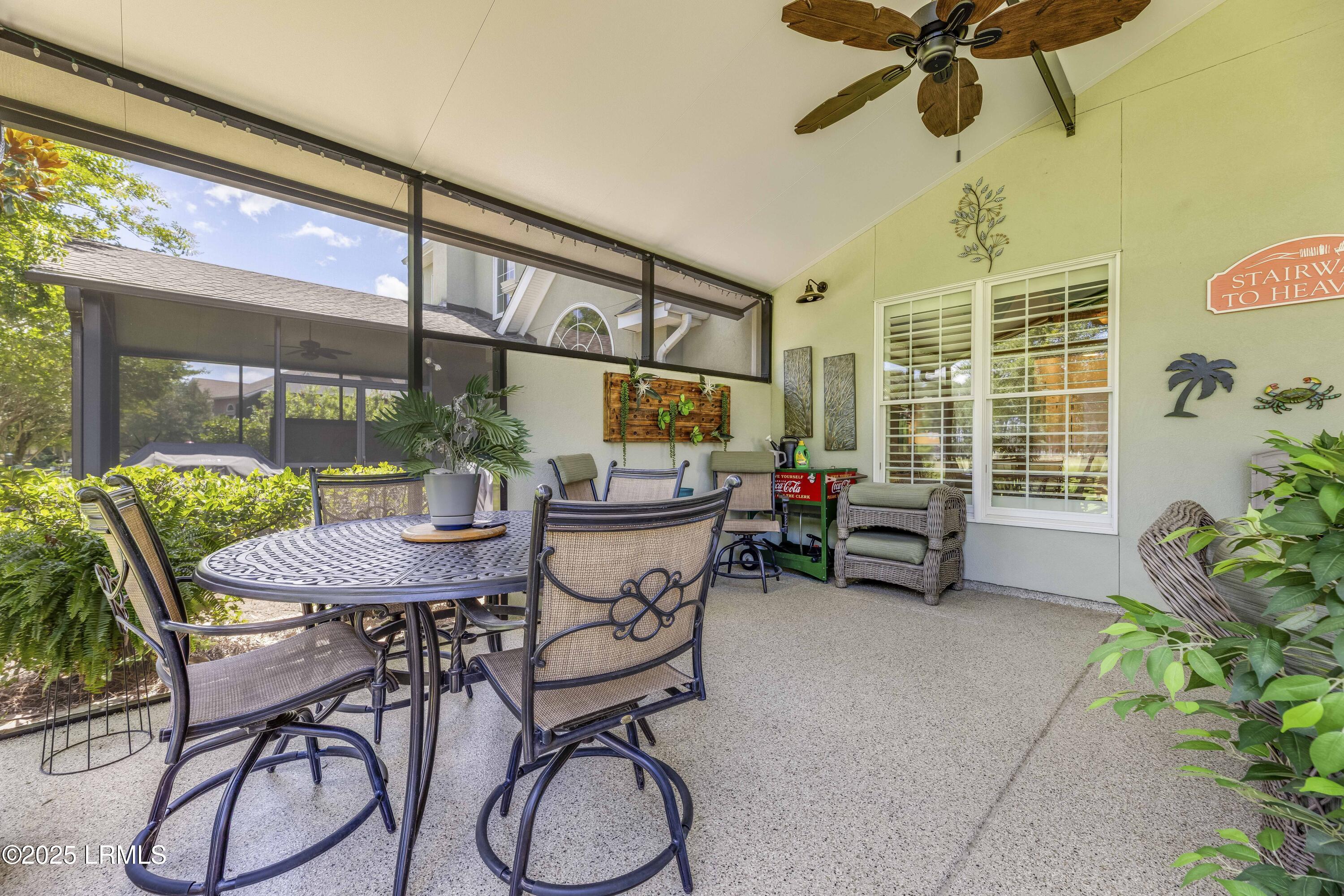 300 Persimmon Circle Hardeeville, SC 29927 - Photo 8 of 60 300 Persimmon Cir (43 of 65)