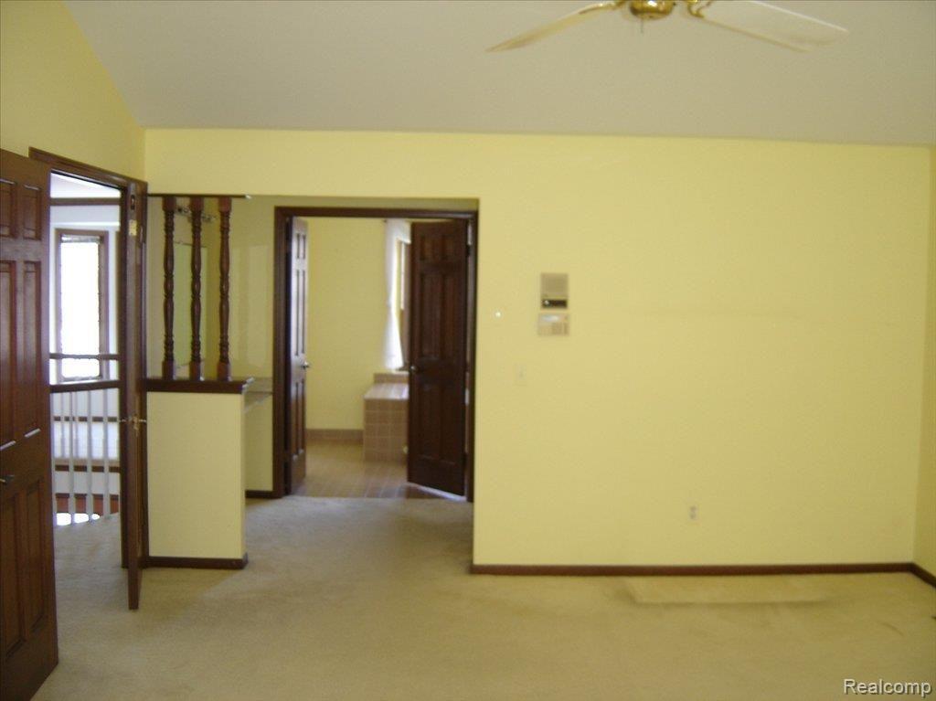 3511 Holiday Court Rochester, MI 48306 - Photo 2 of 15 DSC09126