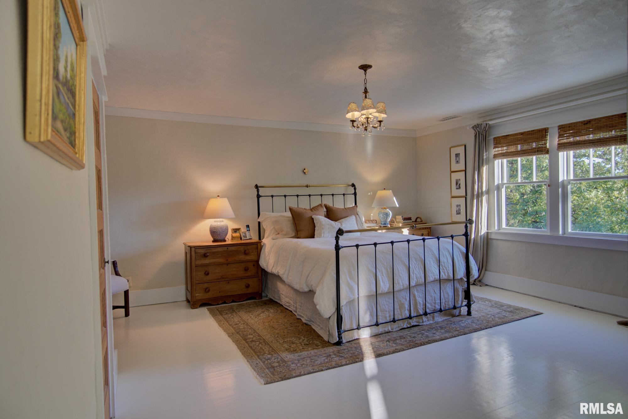 2021 Oglesby Road Harrisburg, IL 62946 - Photo 54 of 87