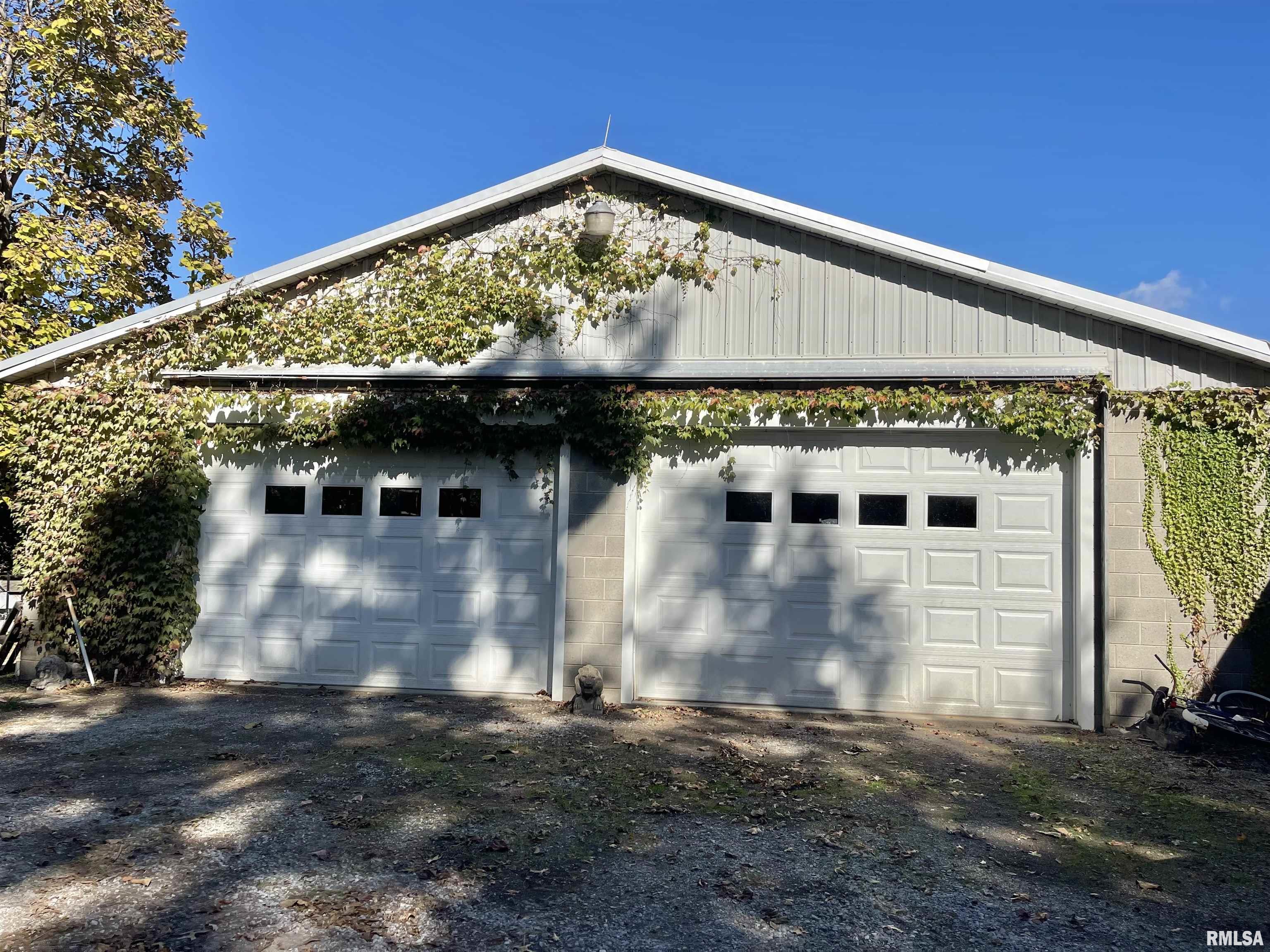 2021 Oglesby Road Harrisburg, IL 62946 - Photo 73 of 87