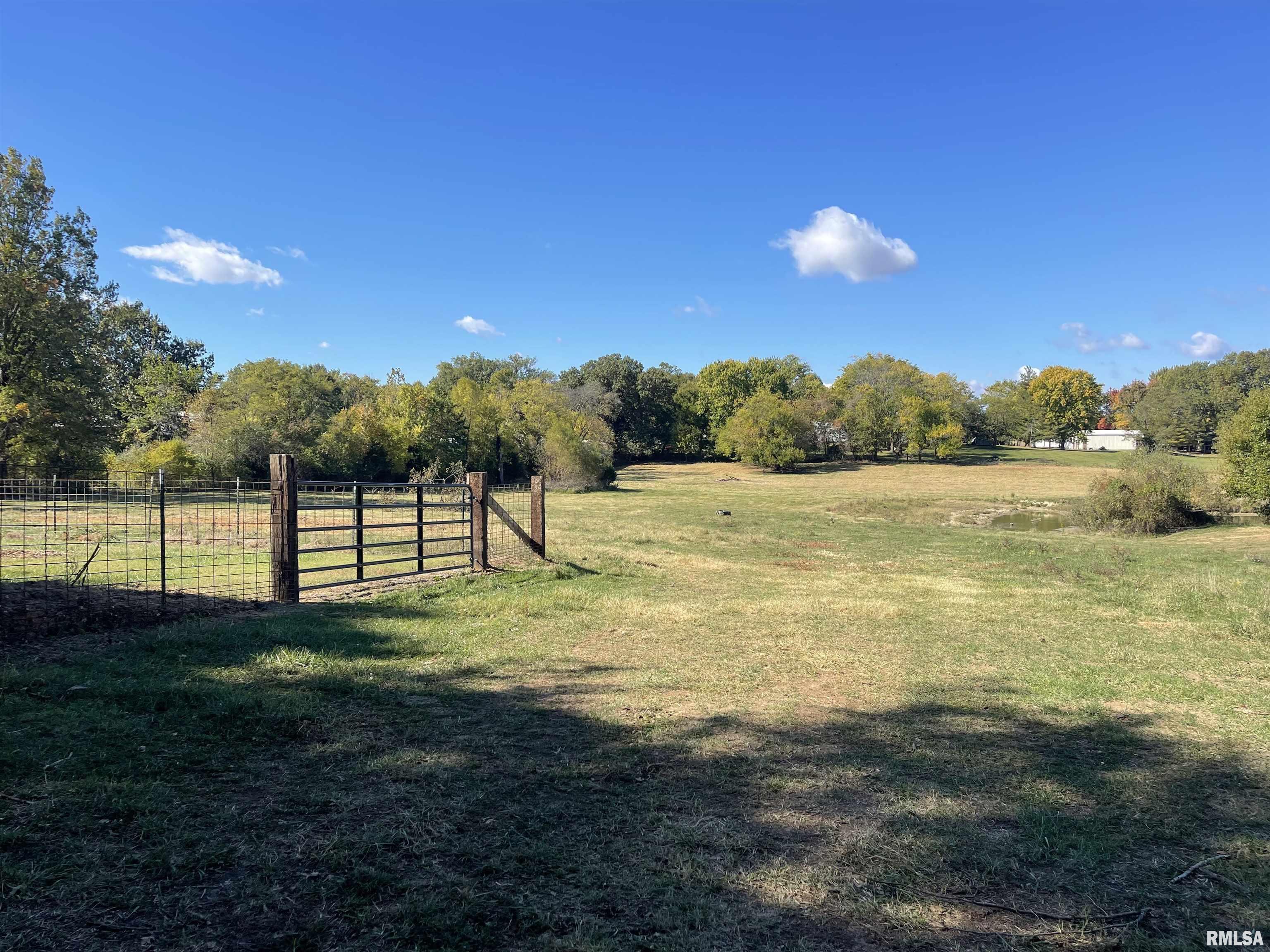 2021 Oglesby Road Harrisburg, IL 62946 - Photo 75 of 87