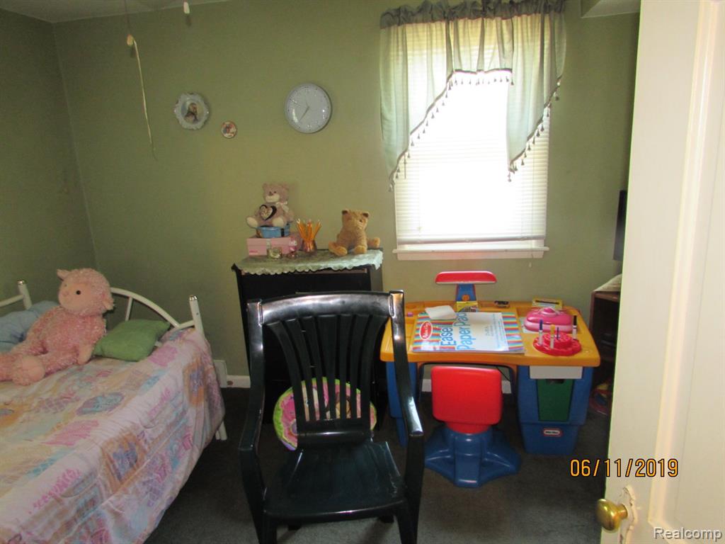 10917 Nottingham Road Detroit, MI 48224 - Photo 24 of 38