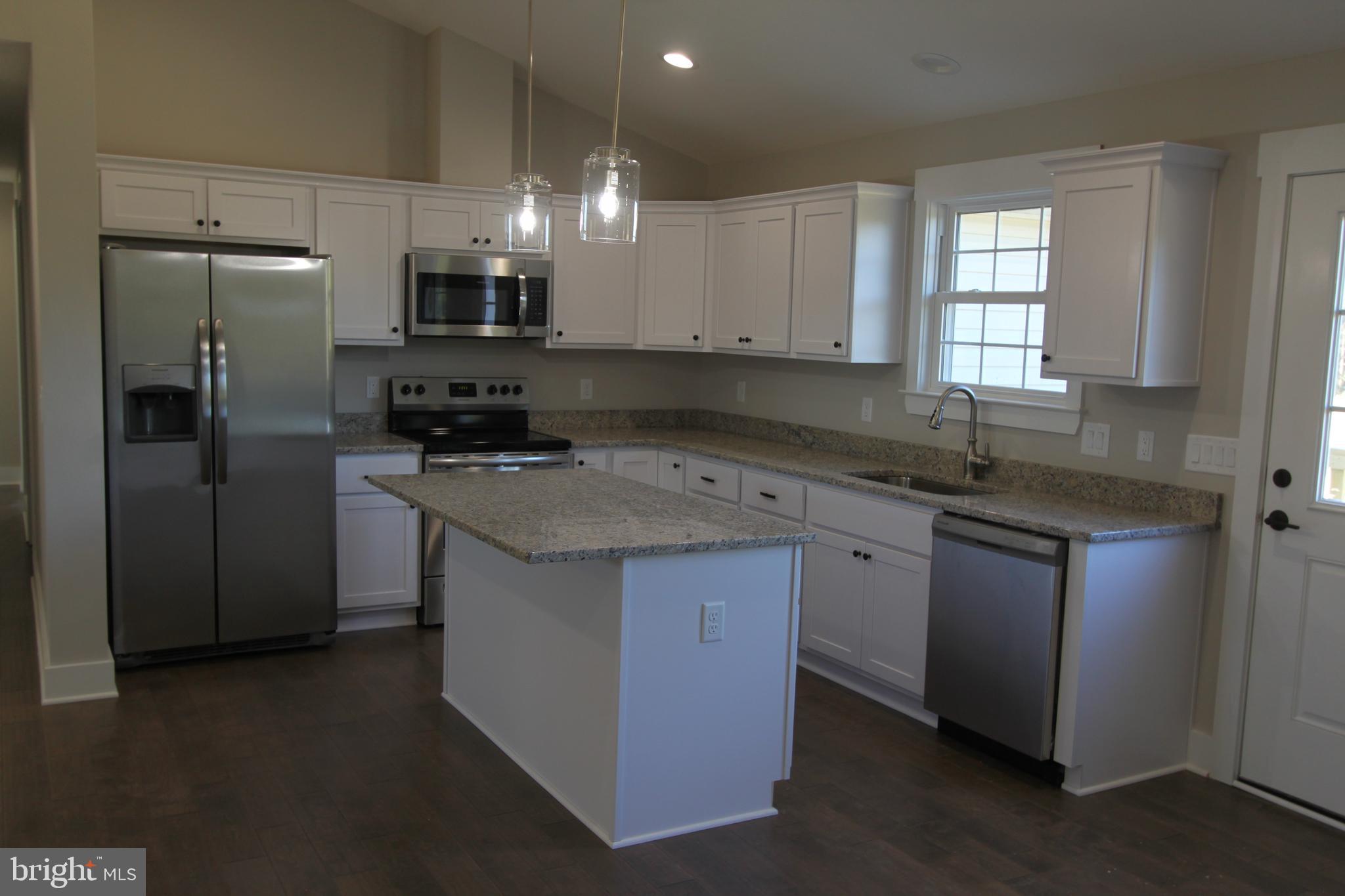 28049 Strawberry Hill Road Rhoadesville, VA 22542 - Photo 14 of 32 Gallery Image 14