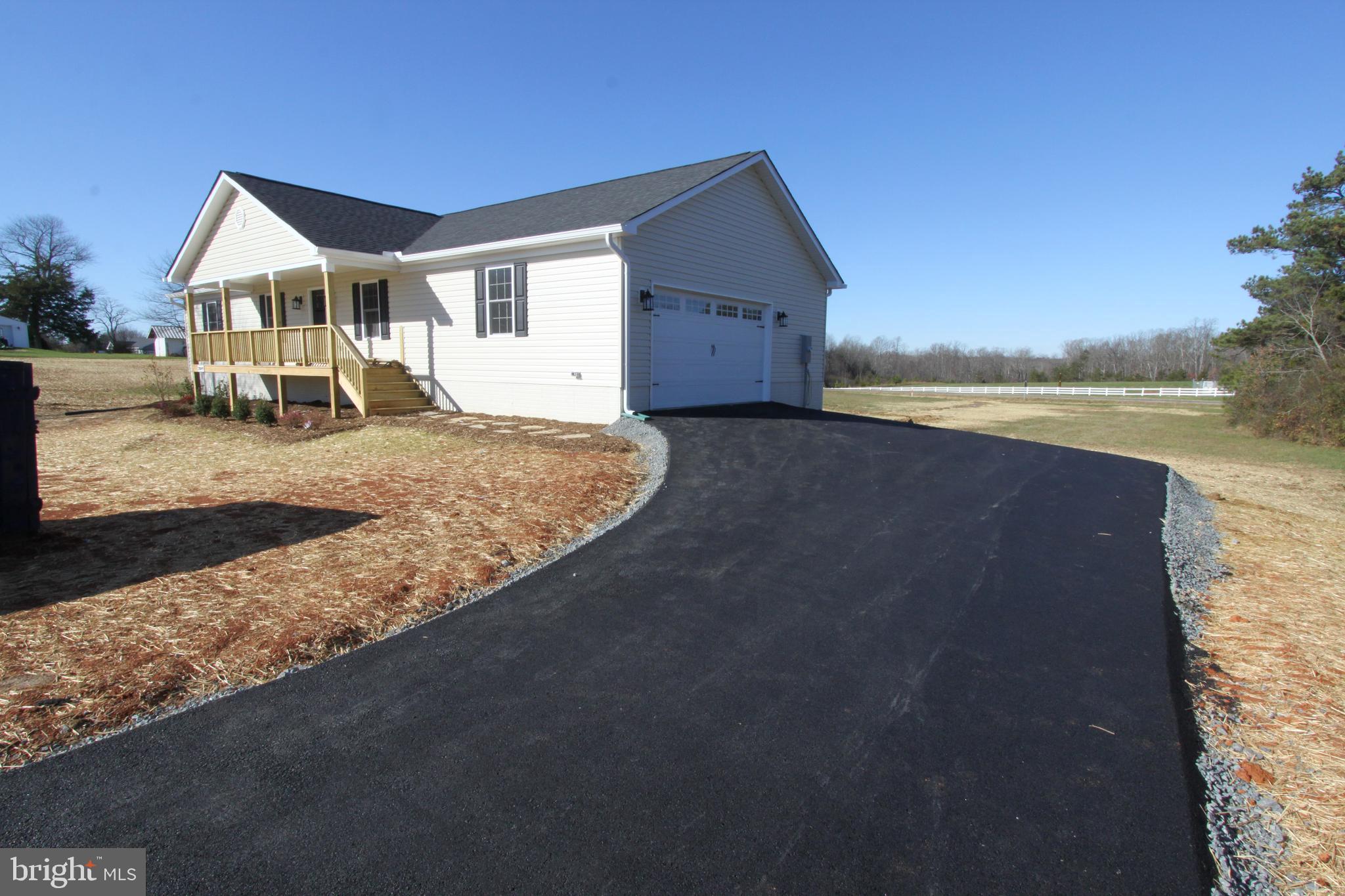 28049 Strawberry Hill Road Rhoadesville, VA 22542 - Photo 7 of 32 Gallery Image 7