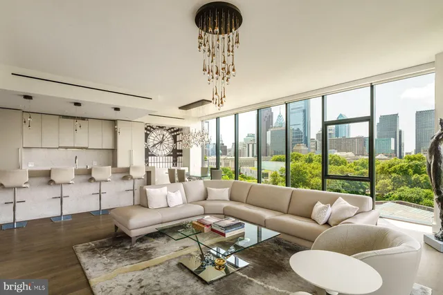$2,950,000 | 2100 Hamilton Street, Unit 6A, Philadelphia, PA 19130