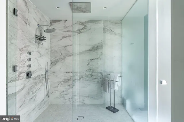 $2,950,000 | 2100 Hamilton Street, Unit 6A, Philadelphia, PA 19130