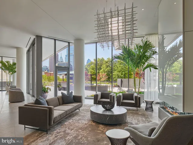 $2,950,000 | 2100 Hamilton Street, Unit 6A, Philadelphia, PA 19130