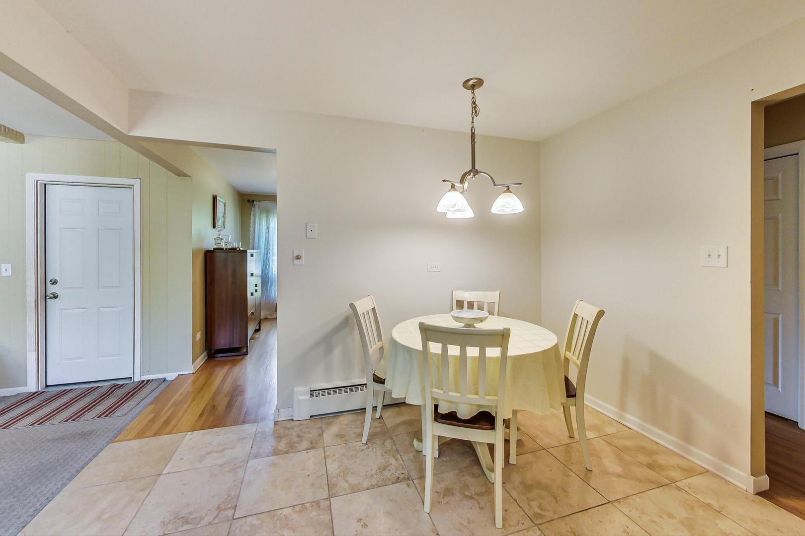 1663 Longvalley Drive Northbrook, IL 60062 - Photo 9 of 30