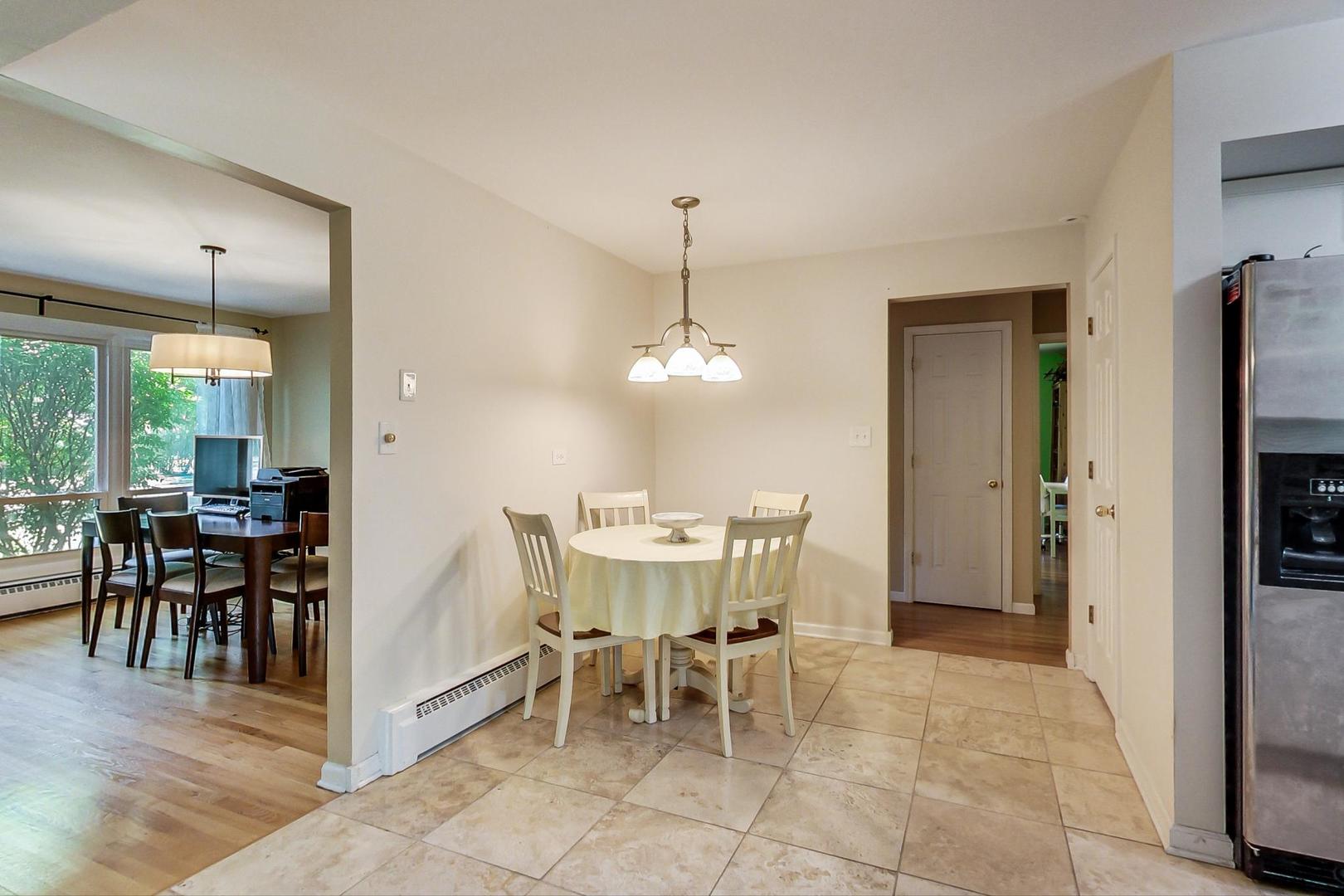 1663 Longvalley Drive Northbrook, IL 60062 - Photo 10 of 30