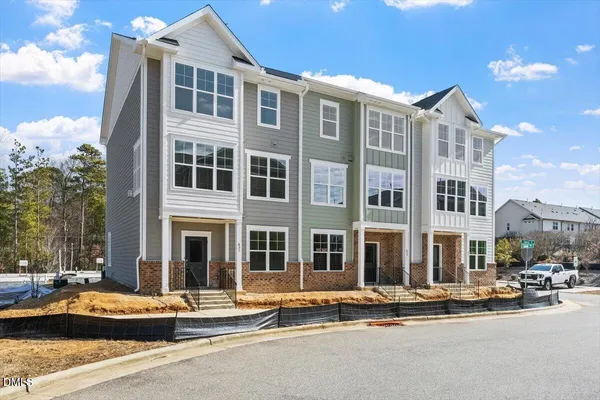 $499,500 | 2284 Apex Peakway, Apex, NC 27502