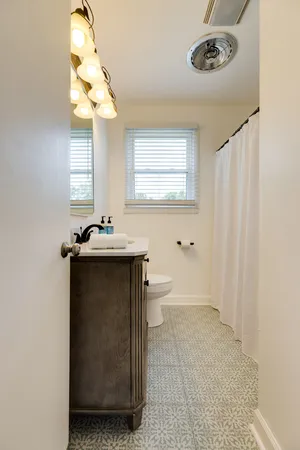 $2,650 | 2826 Twin Lawn Drive, Nashville, TN 37214