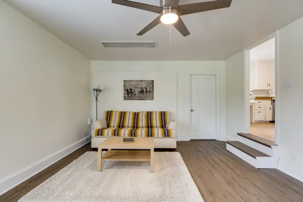 $2,650 | 2826 Twin Lawn Drive, Nashville, TN 37214