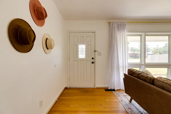 $2,650 | 2826 Twin Lawn Drive, Nashville, TN 37214