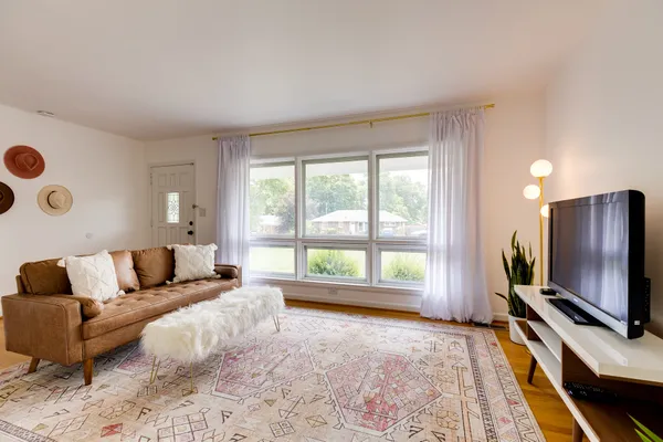 $2,650 | 2826 Twin Lawn Drive, Nashville, TN 37214