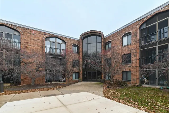 $260,000 | 6302 Mineral Point Road, Unit 321, Madison, WI 53705