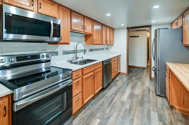 $260,000 | 6302 Mineral Point Road, Unit 321, Madison, WI 53705