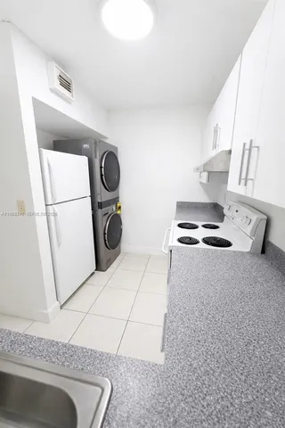 $285,000 | 2530 West 67th Place, Unit 1229, Hialeah, FL 33016