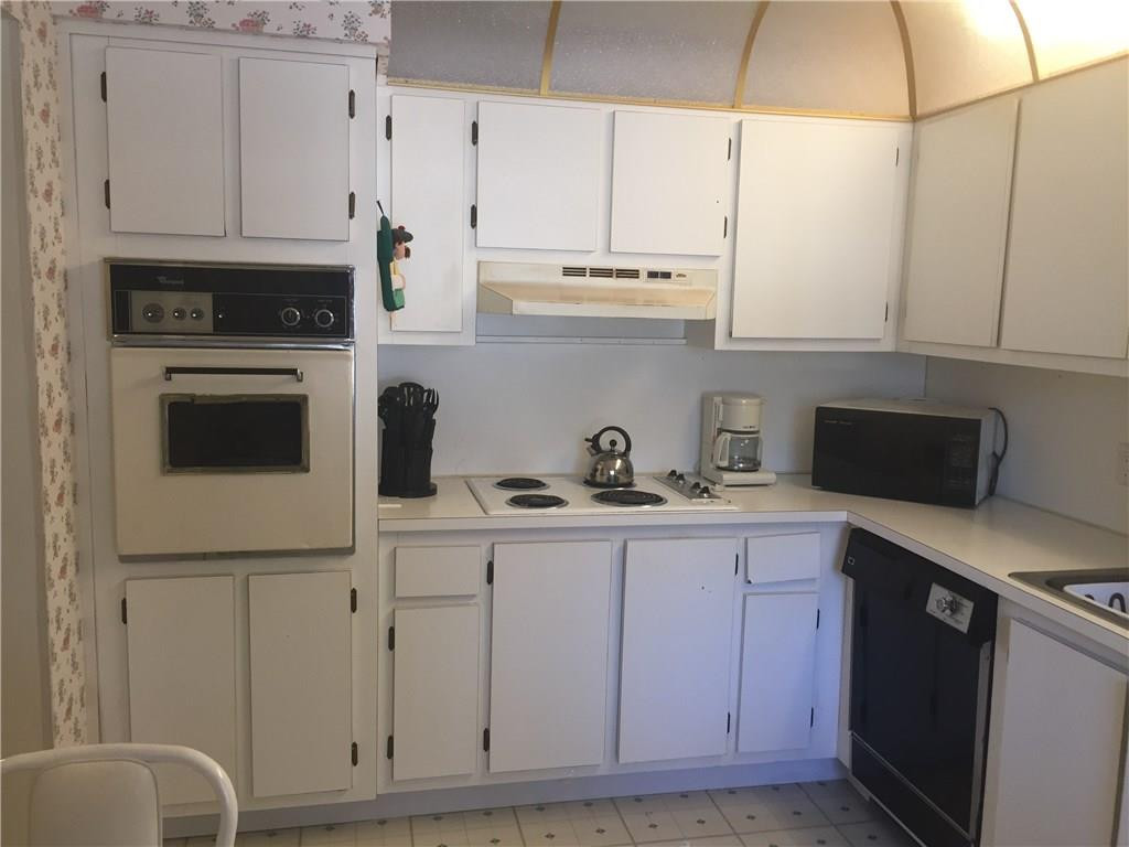 370 Racquet Club Road, Unit 102 Weston, FL 33326 - Photo 7 of 18 Photo 7
