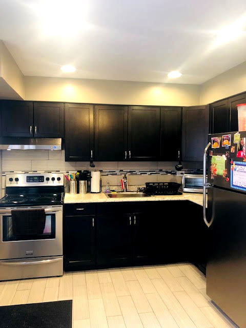 8557 Niles Center Road, Unit 1 Skokie, IL 60077 - Photo 2 of 7