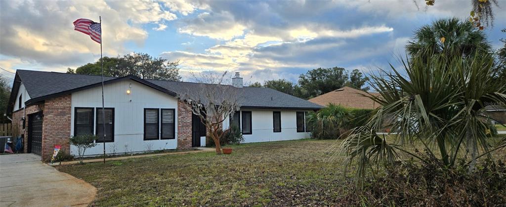 183 West Highbanks Road DeBary, FL 32713 - Photo 1 of 4 Gallery Image 1