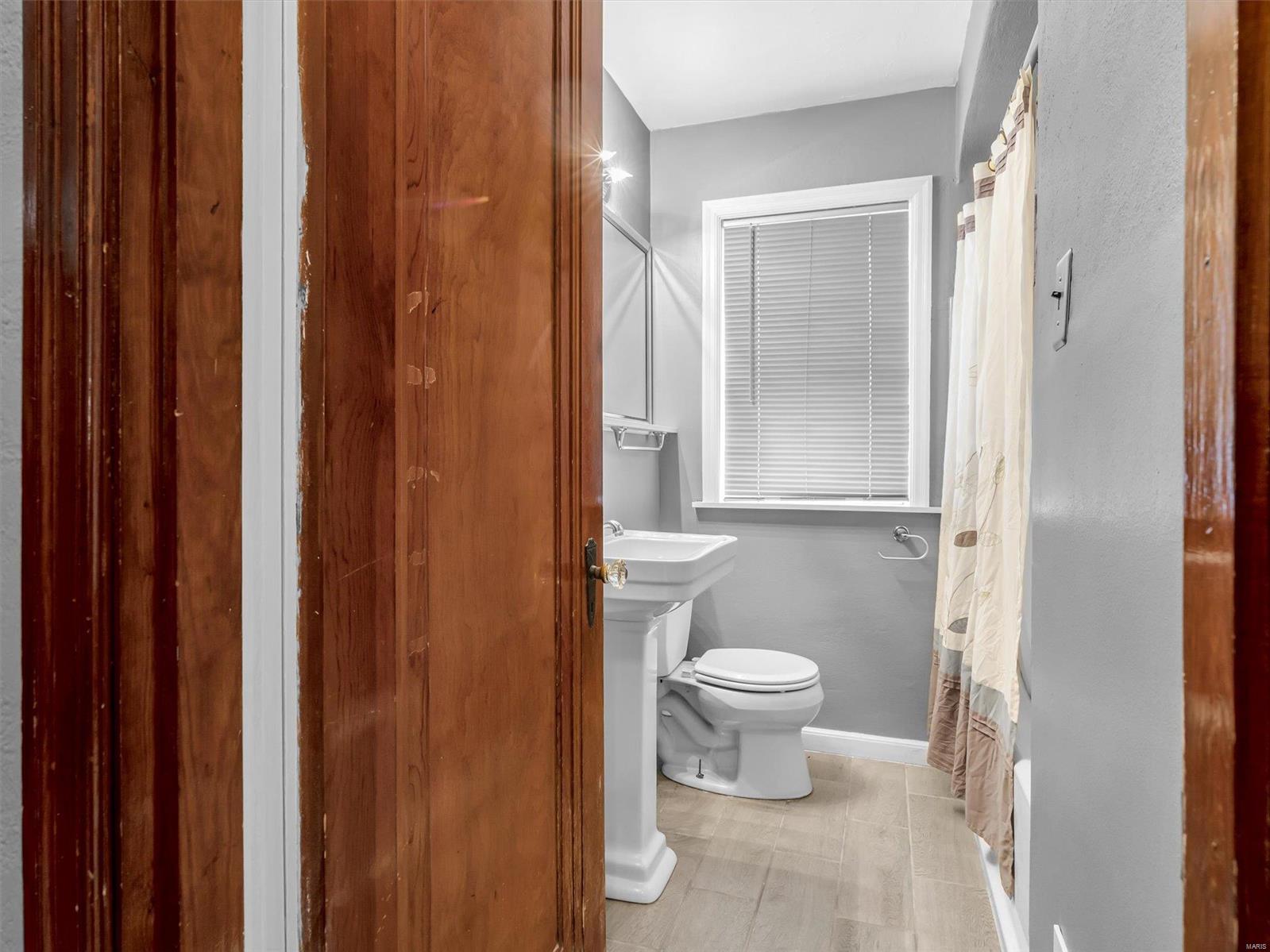 6003 Heege Road St. Louis, MO 63123 - Photo 16 of 28 Gallery Image 16