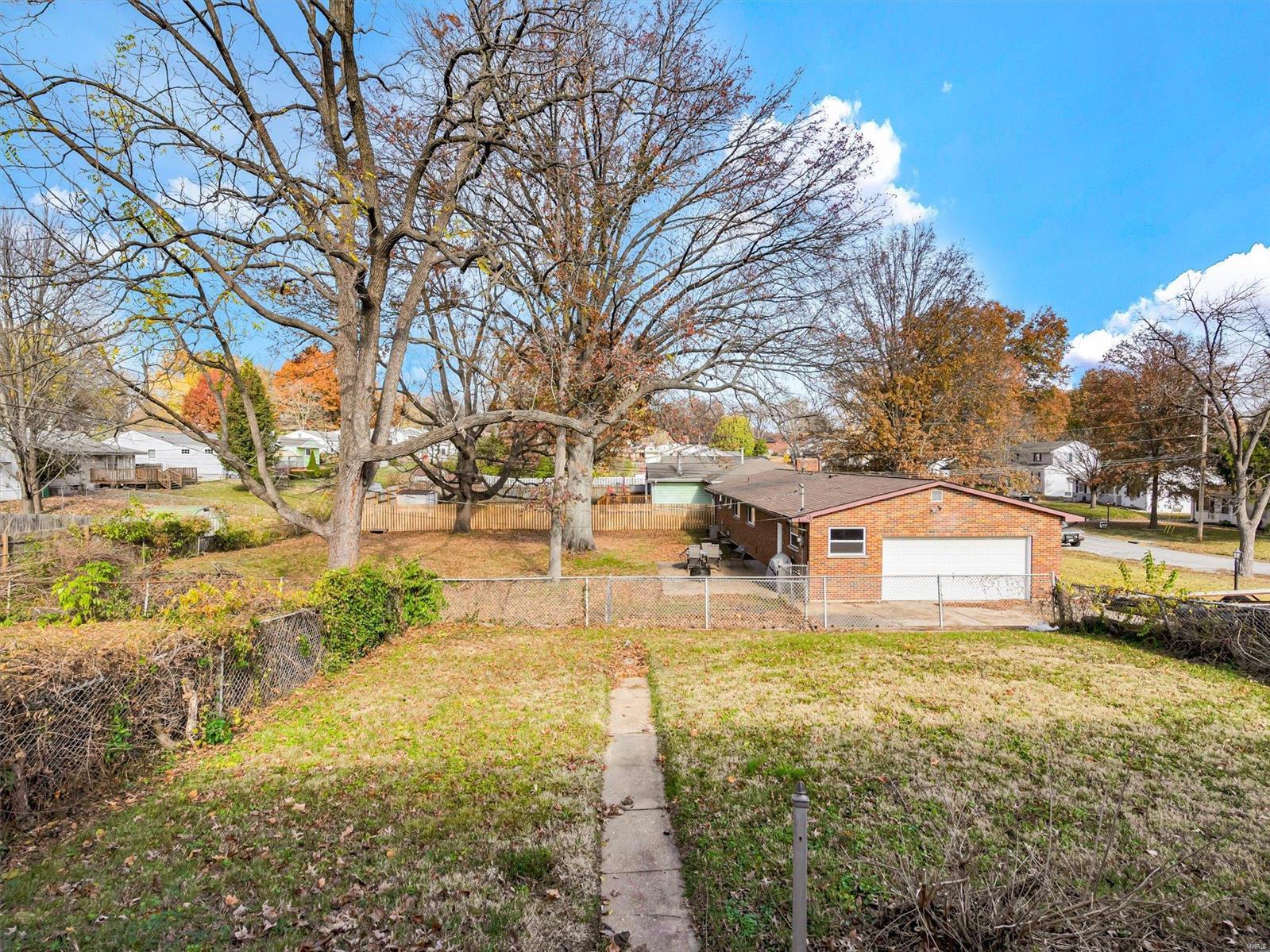 6003 Heege Road St. Louis, MO 63123 - Photo 5 of 28 Gallery Image 5