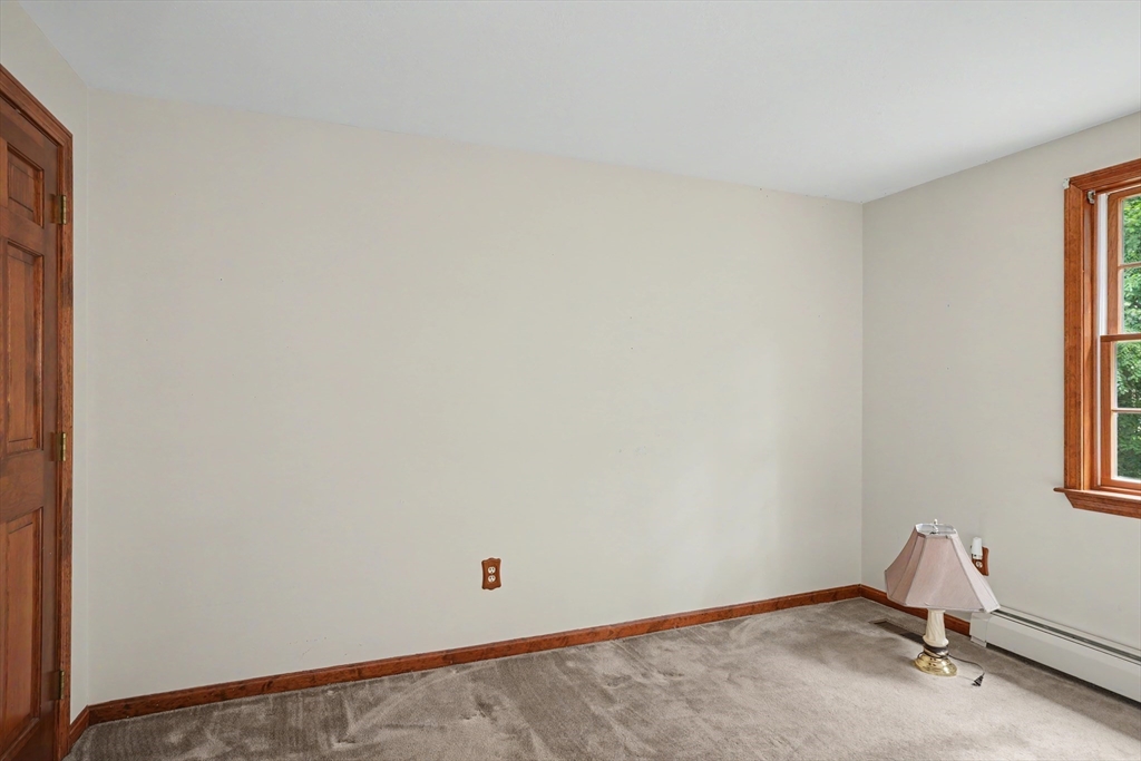 5 Ohio Road Tyngsborough, MA 01879 - Photo 29 of 34 Gallery Image 29