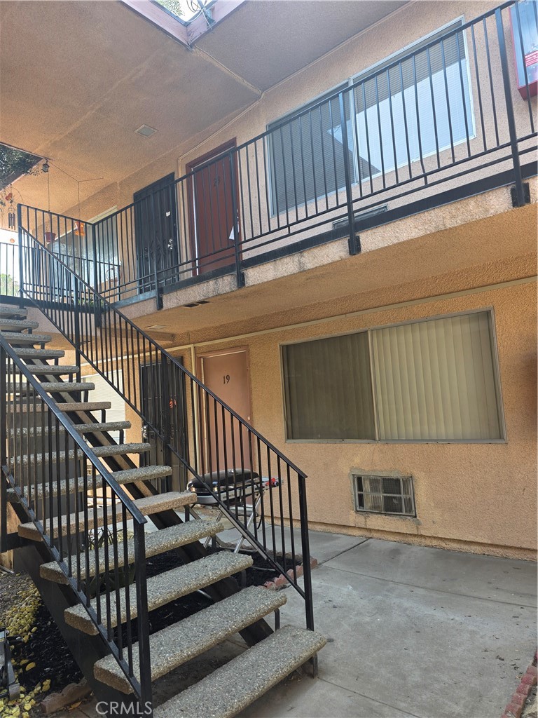 4681 Arlington, Unit 23 Riverside, CA 92504 - Photo 2 of 6