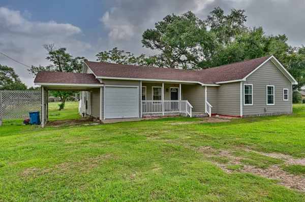 $349,000 | 1532 Highway 159, Bellville, TX 77418