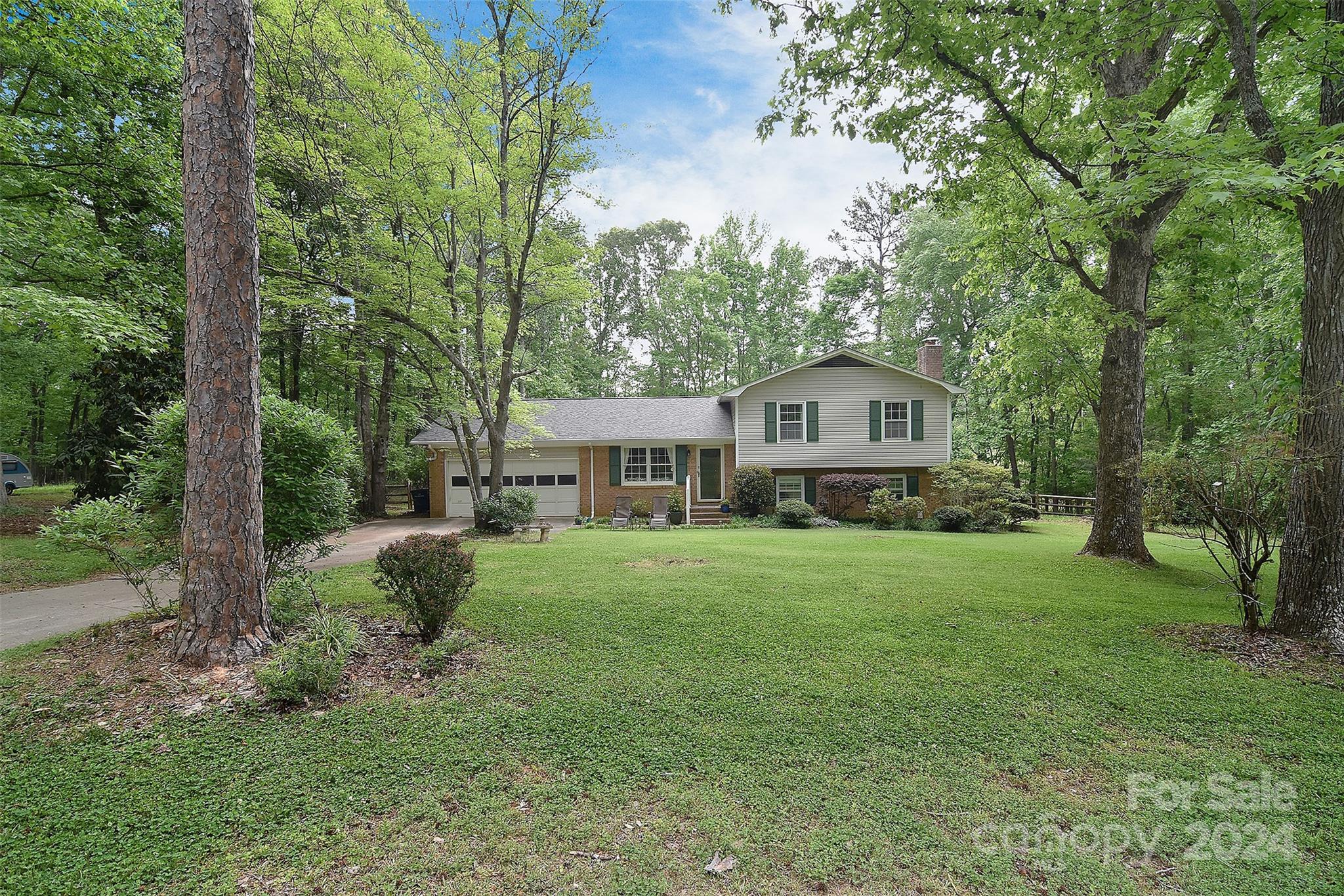 200 Yamasee Road Waxhaw, NC 28173 - Photo 1 of 35 Gallery Image 1
