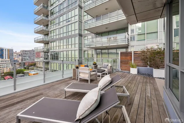 $2,095,000 | 738 Long Bridge Street, Unit 915, San Francisco, CA 94158
