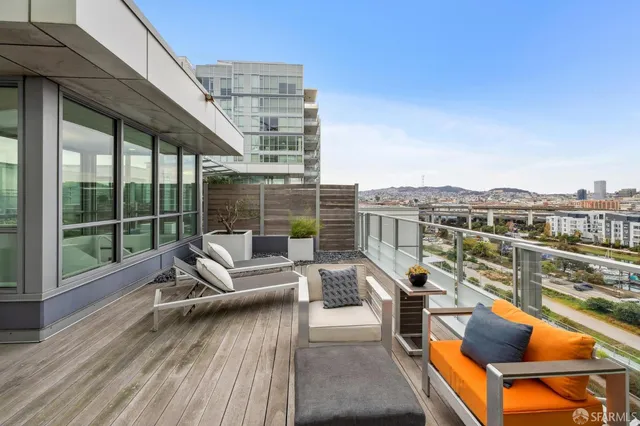 $2,095,000 | 738 Long Bridge Street, Unit 915, San Francisco, CA 94158