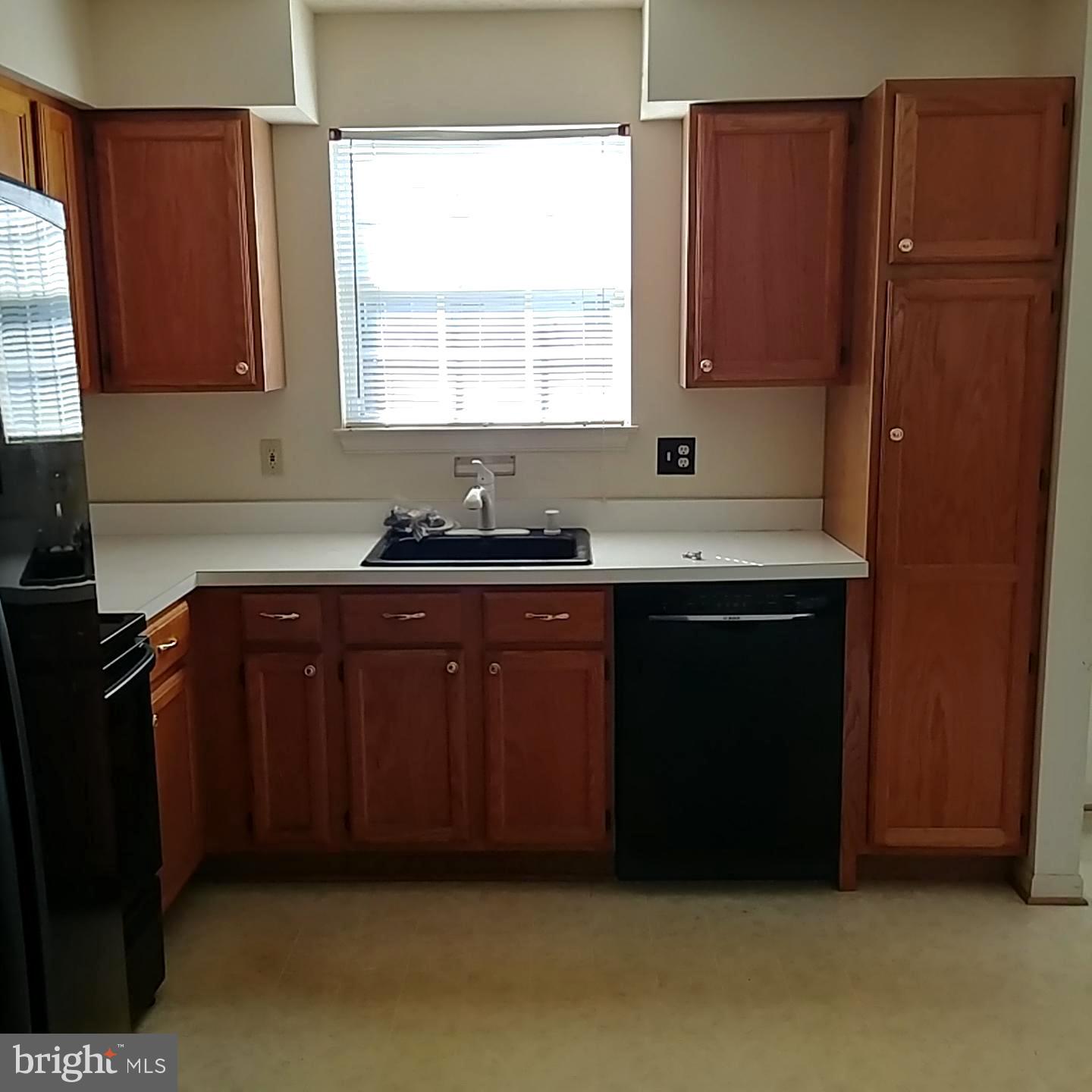 2008 Riding Crop Way Baltimore, MD 21244 - Photo 3 of 15