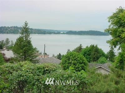 7100 South Sunnycrest Road Seattle, WA 98178 - Photo 1 of 1