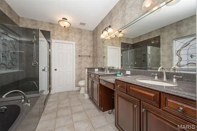 $689,900 | 628 Tanya Ct Drive, St. Louis, MO 63129