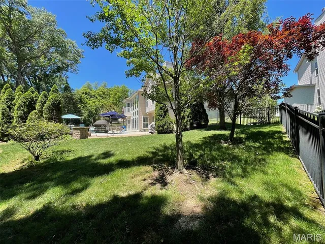 $689,900 | 628 Tanya Ct Drive, St. Louis, MO 63129