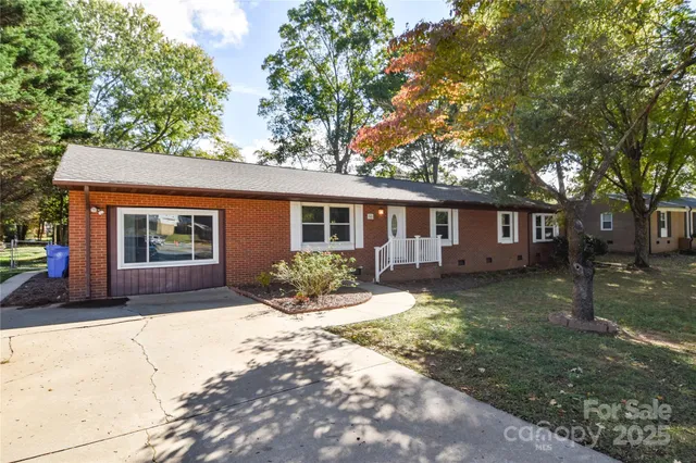 $445,000 | 846 South Magnolia Street, Mooresville, NC 28115