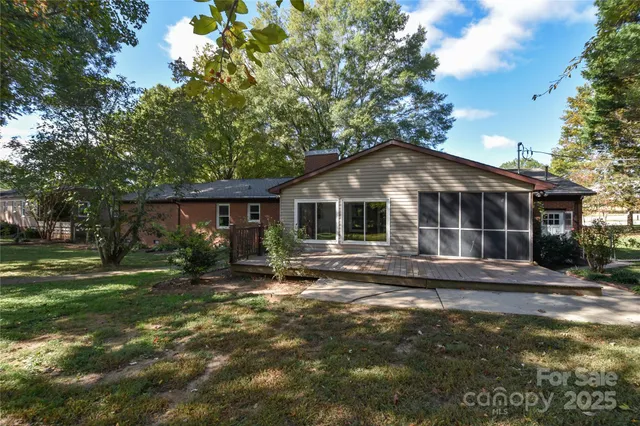 $445,000 | 846 South Magnolia Street, Mooresville, NC 28115