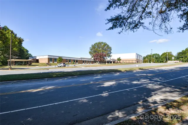 $445,000 | 846 South Magnolia Street, Mooresville, NC 28115