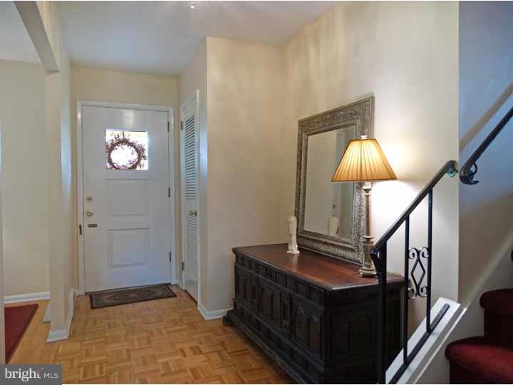 1623 Dublin Road Dresher, PA 19025 - Photo 2 of 21 Foyer